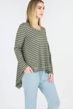 3rd Story Willow Asymmetrical Hem T Shirt< Long Sleeves